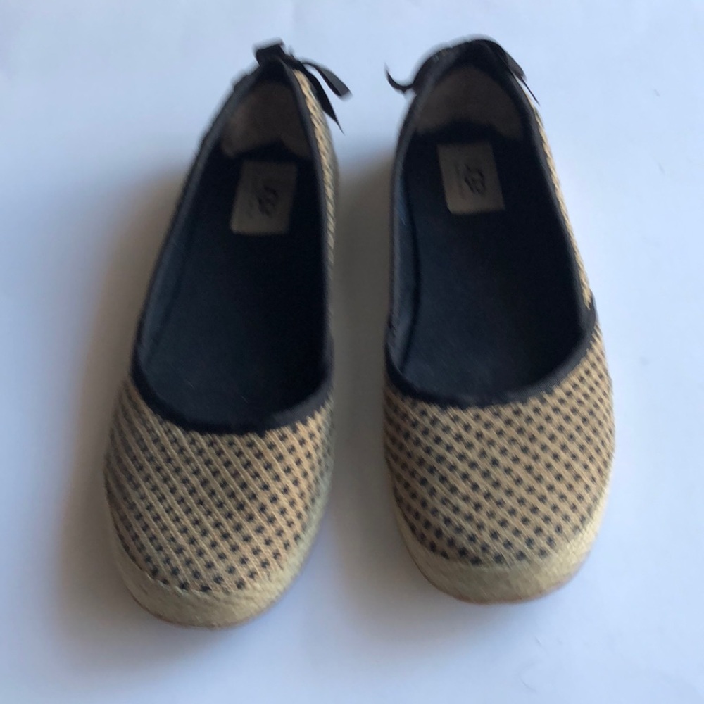 UGG Flats